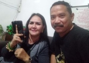 Bung Bone & Mba Elizabet Anjaini